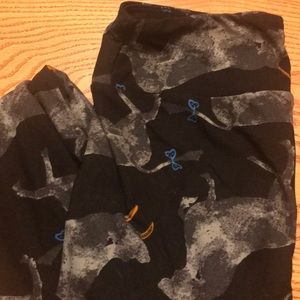 New LulaRoe leggings one size bulls